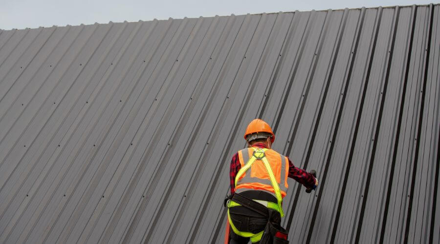 Professional Flat Roofing Installation in Forrest, IL